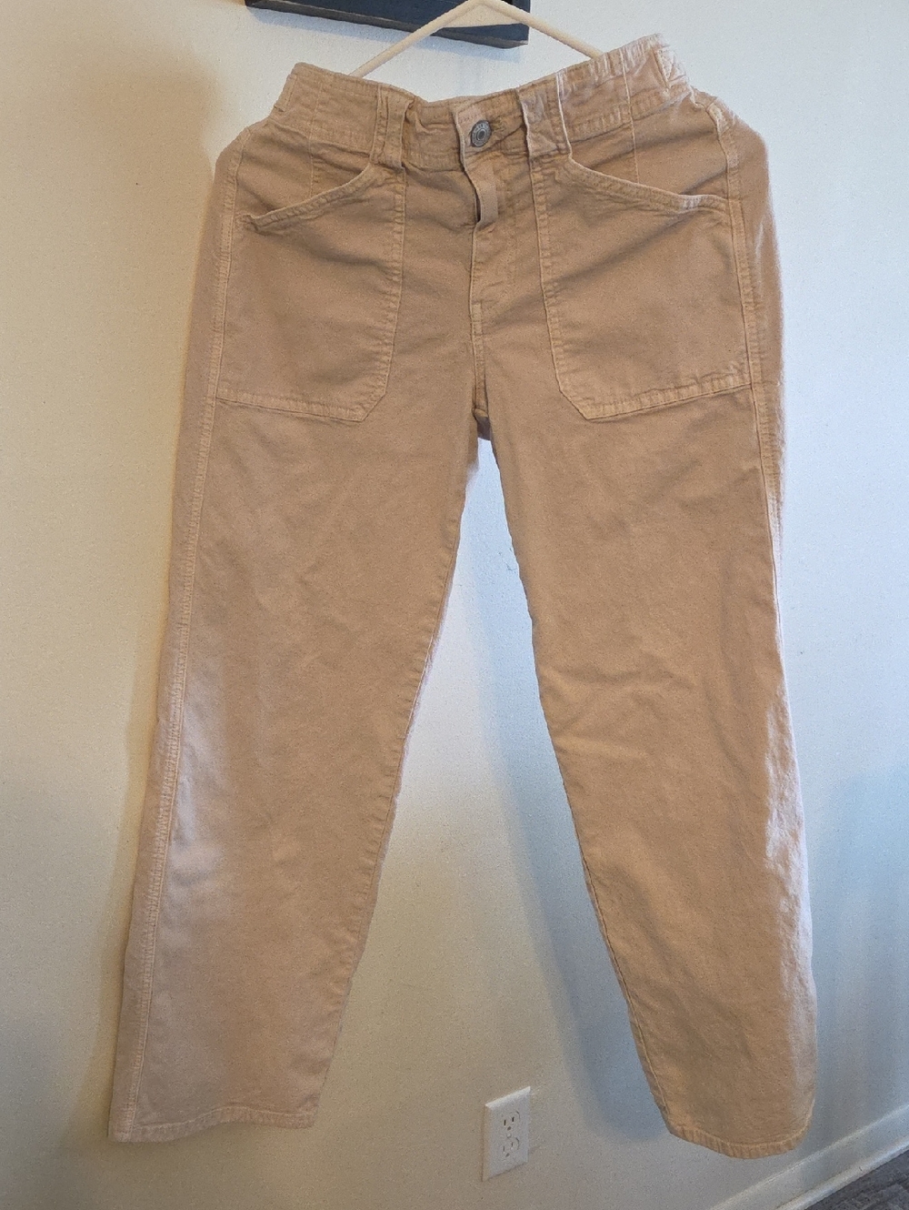 American Eagle Outfitters Straight-Leg Utility Jeans in Light Beige
